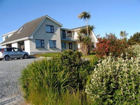 Decourcey'S Hazelbrook Farmhouse B&B Cleggan Esterno foto